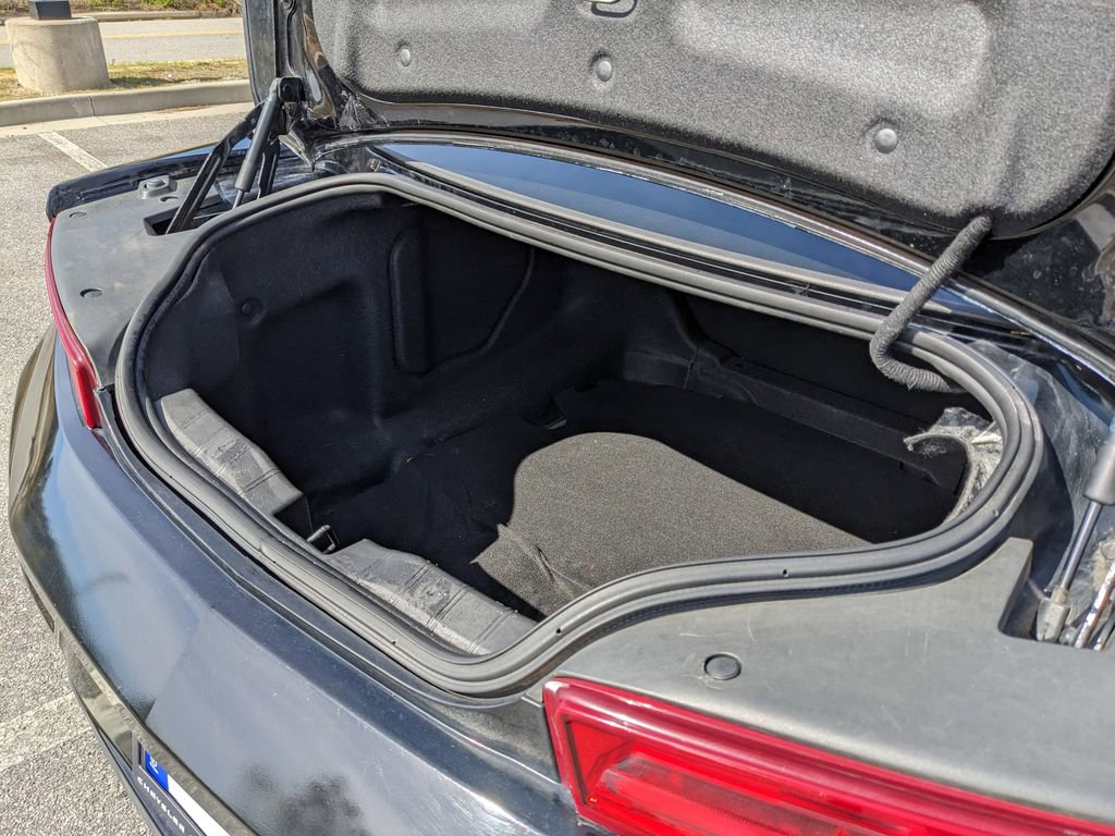 Used 2018 Chevrolet Camaro LT image 35