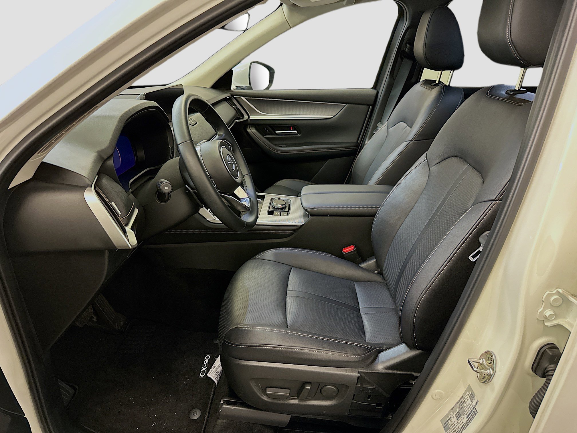 Used 2024 MAZDA CX-90 Plug-In Hybrid w/ Preferred image 13