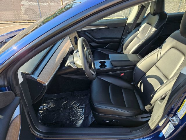 Used 2023 Tesla Model 3 Standard Range RWD image 17