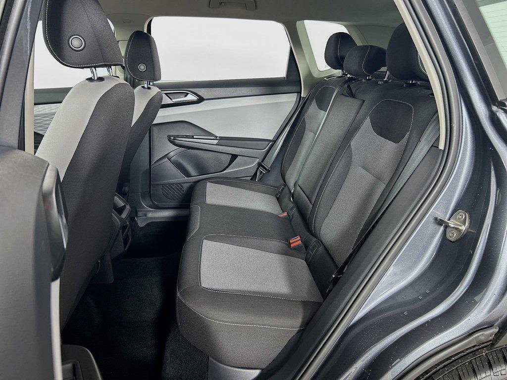 Certified 2022 Volkswagen Taos S w/ IQ Drive S Package AWD/4WD image 23