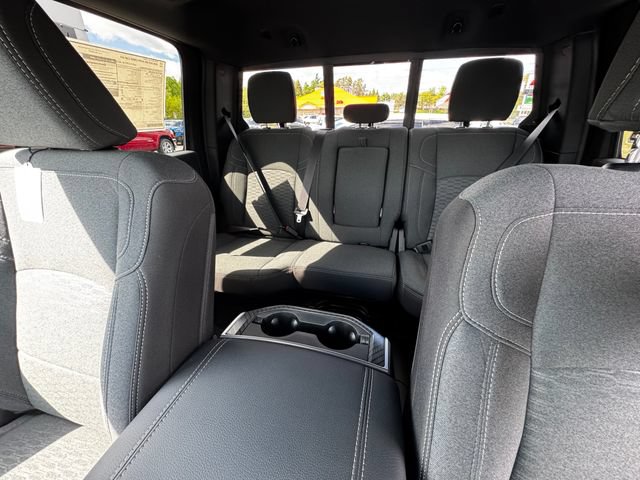 New 2026 RAM 2500 Big Horn AWD/4WD image 45