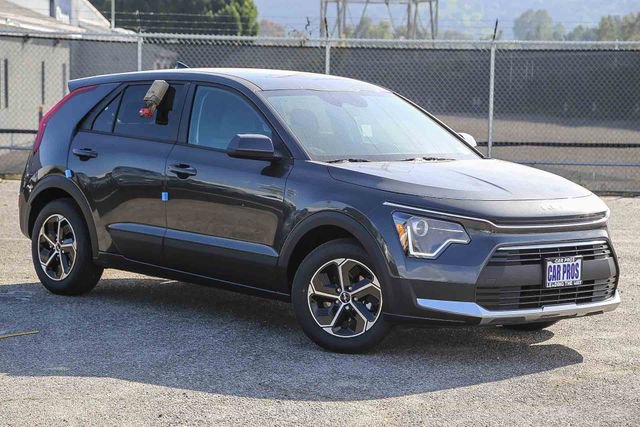 New 2026 Kia Niro LX FWD image 2