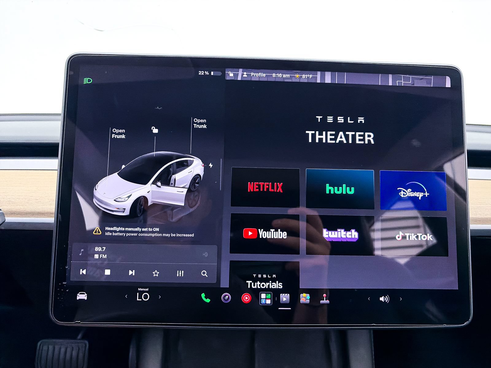 Used 2022 Tesla Model 3 Long Range AWD/4WD image 7