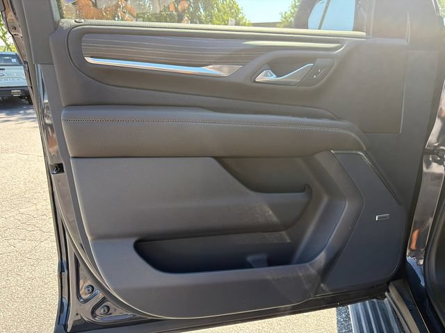Used 2024 GMC Yukon Denali AWD/4WD image 10