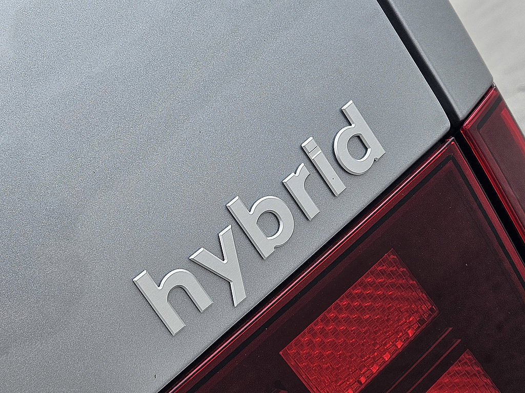 New 2026 Hyundai Santa Fe SE FWD image 11