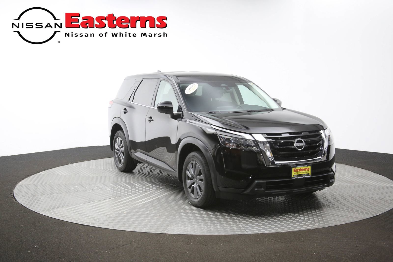 Used 2024 Nissan Pathfinder S AWD/4WD image 49