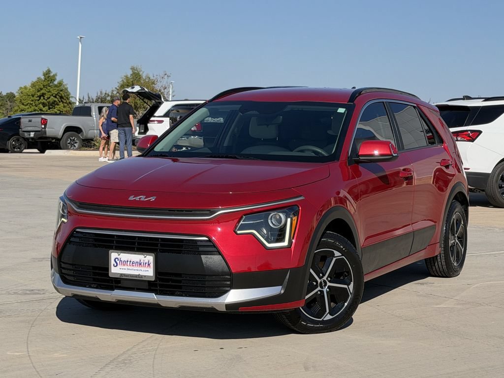 Used 2024 Kia Niro EX FWD video 2