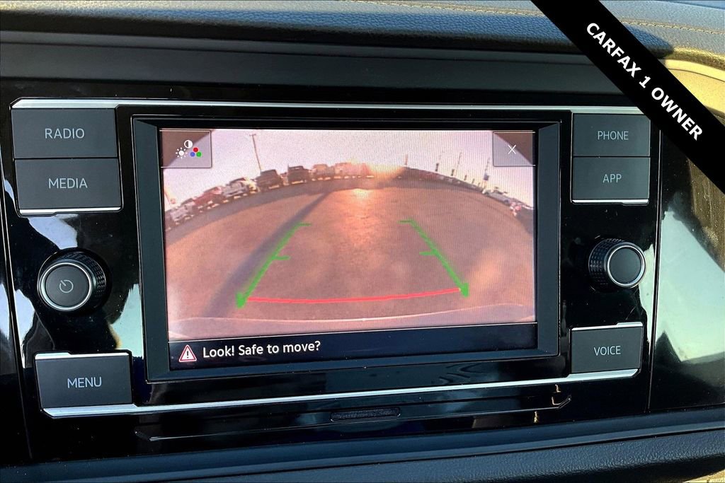 Used 2024 Volkswagen Jetta SE image 13