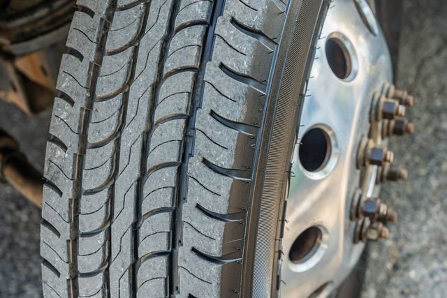 Used 2017 RAM 3500 Laramie Longhorn image 16