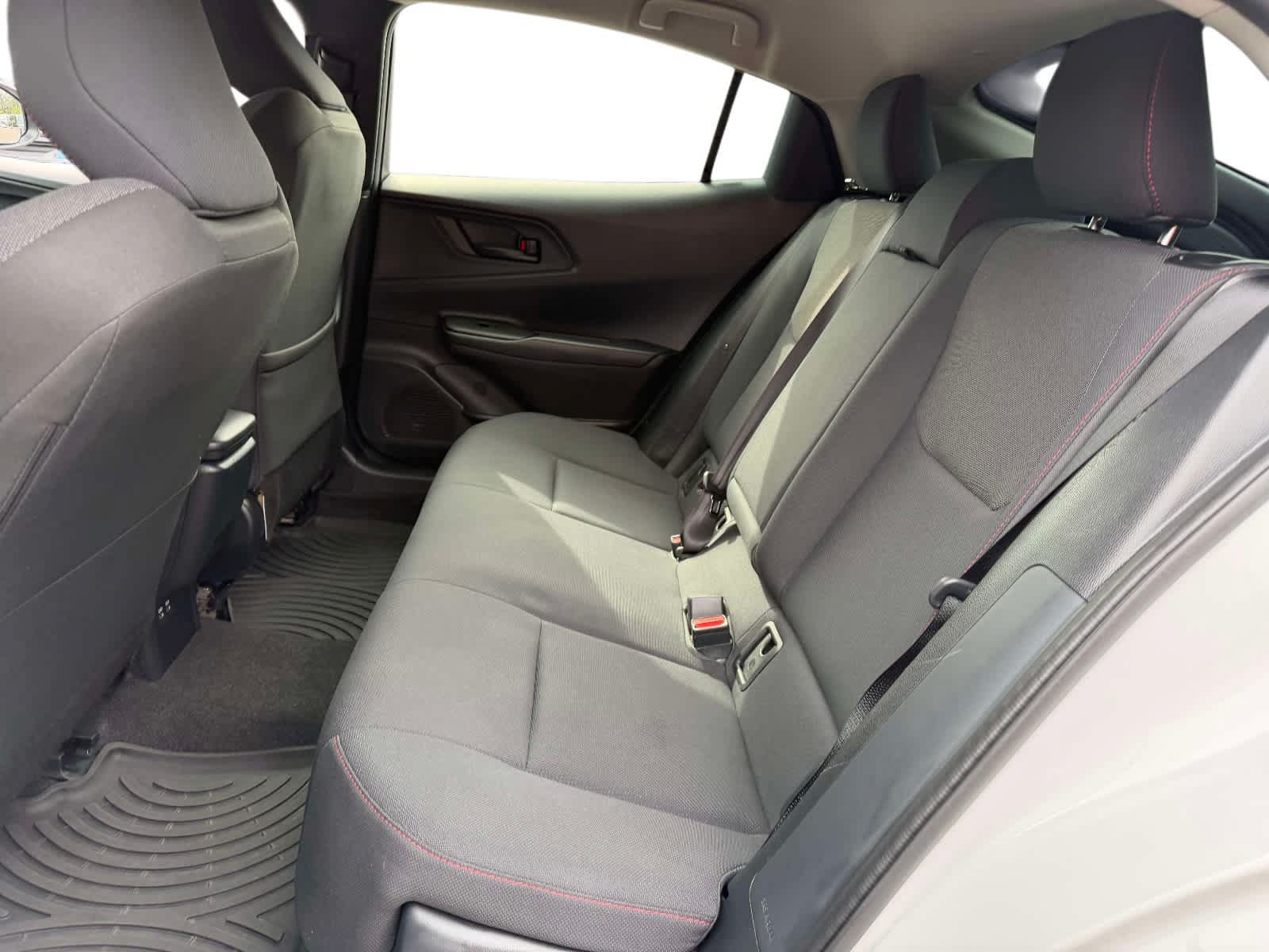 Used 2025 Toyota Prius Plug-In Hybrid FWD image 13