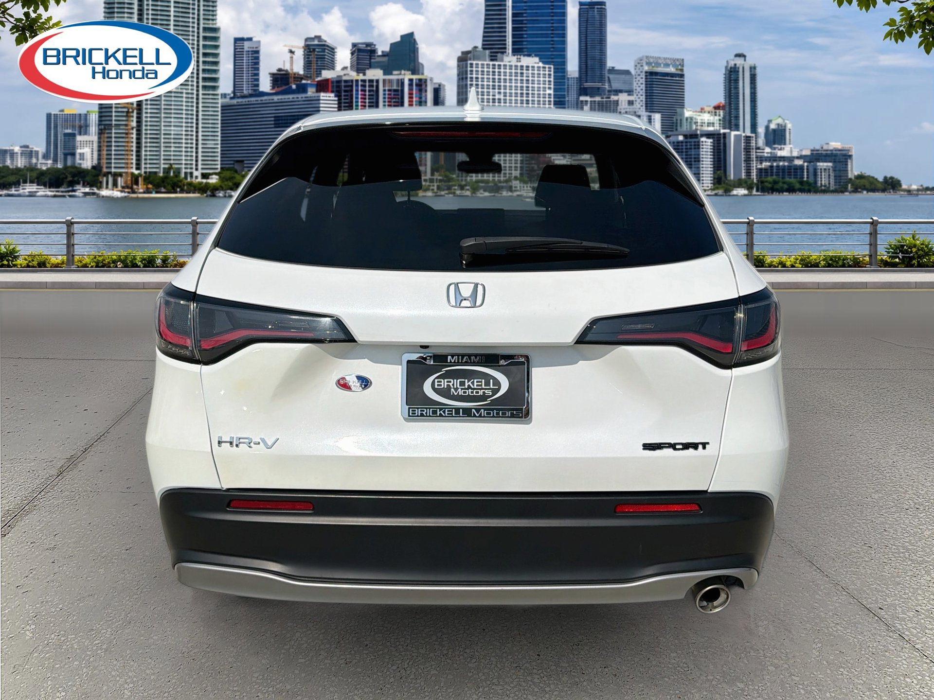 Used 2025 Honda HR-V Sport image 4