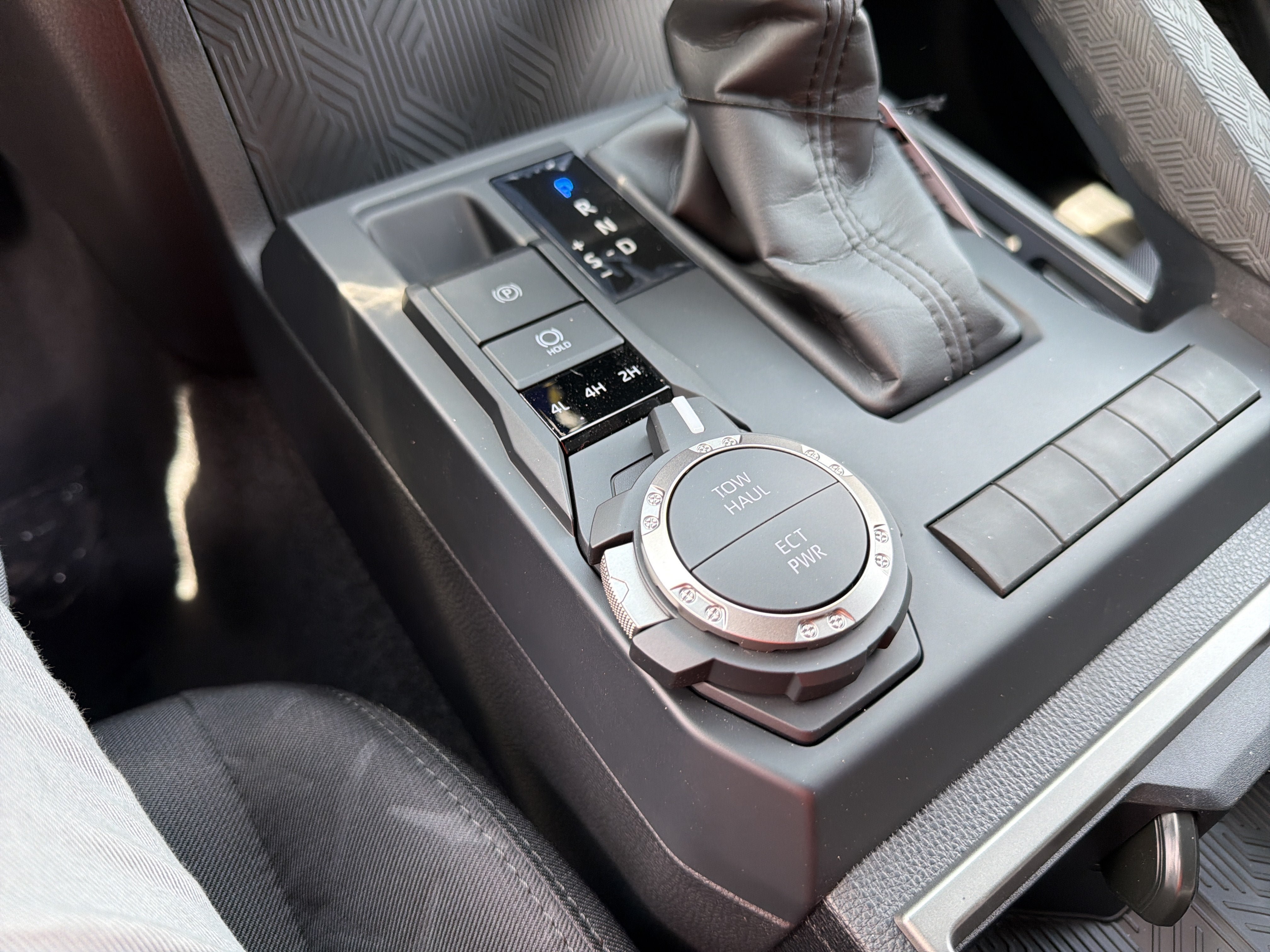 New 2026 Toyota Tacoma SR5 AWD/4WD image 23