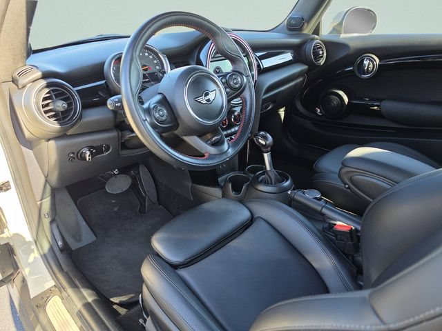 Used 2019 MINI Cooper S w/ Premium Package FWD image 23