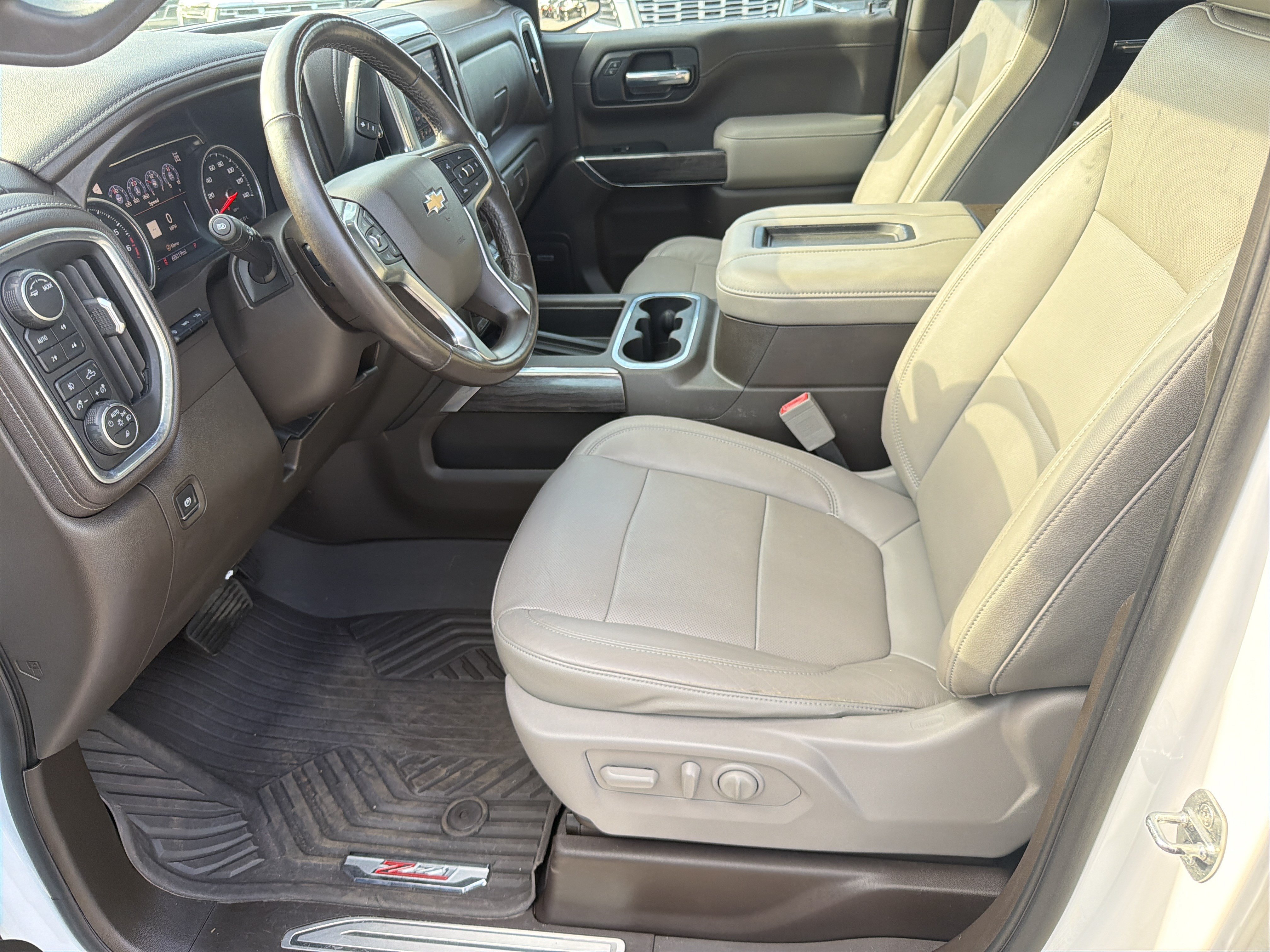 Certified 2020 Chevrolet Silverado 1500 LTZ AWD/4WD image 10