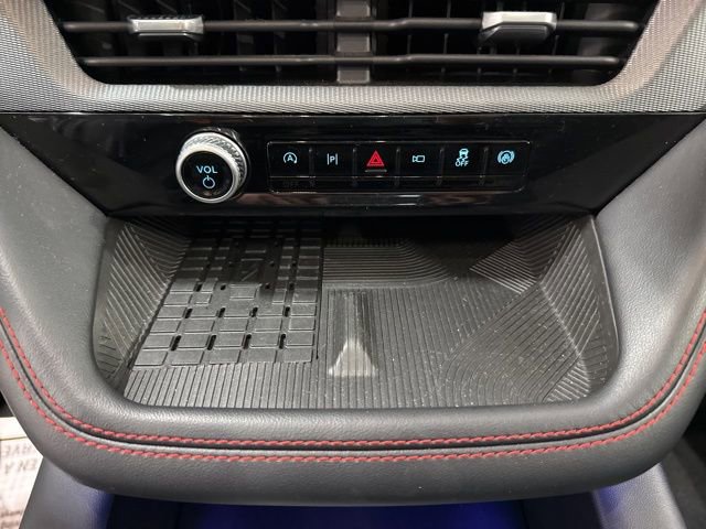 Used 2025 Ford Explorer ST-Line w/ Premium Package image 18