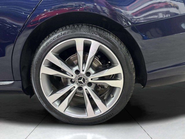 Used 2018 Mercedes-Benz C 300 Sedan image 47