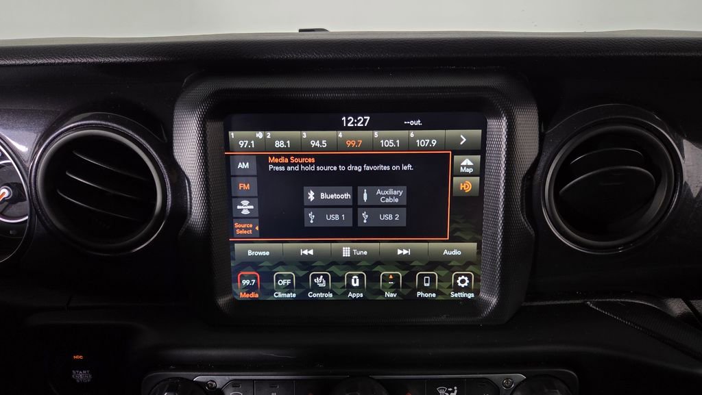 Used 2021 Jeep Wrangler Unlimited Sport image 24