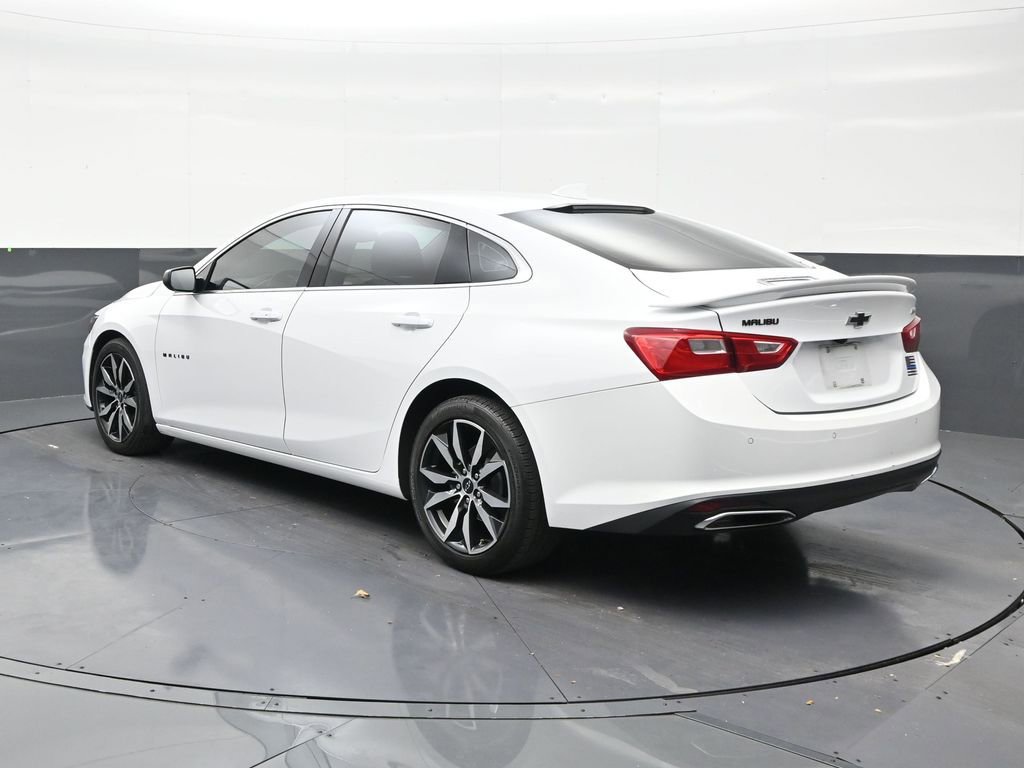 Used 2024 Chevrolet Malibu RS FWD image 3