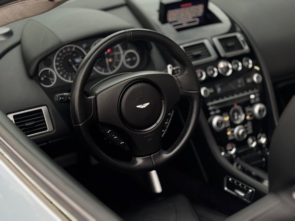 Used 2012 Aston Martin DBS Volante image 61