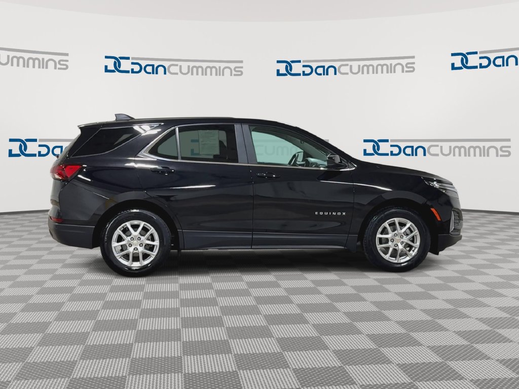 Used 2024 Chevrolet Equinox LT FWD image 2