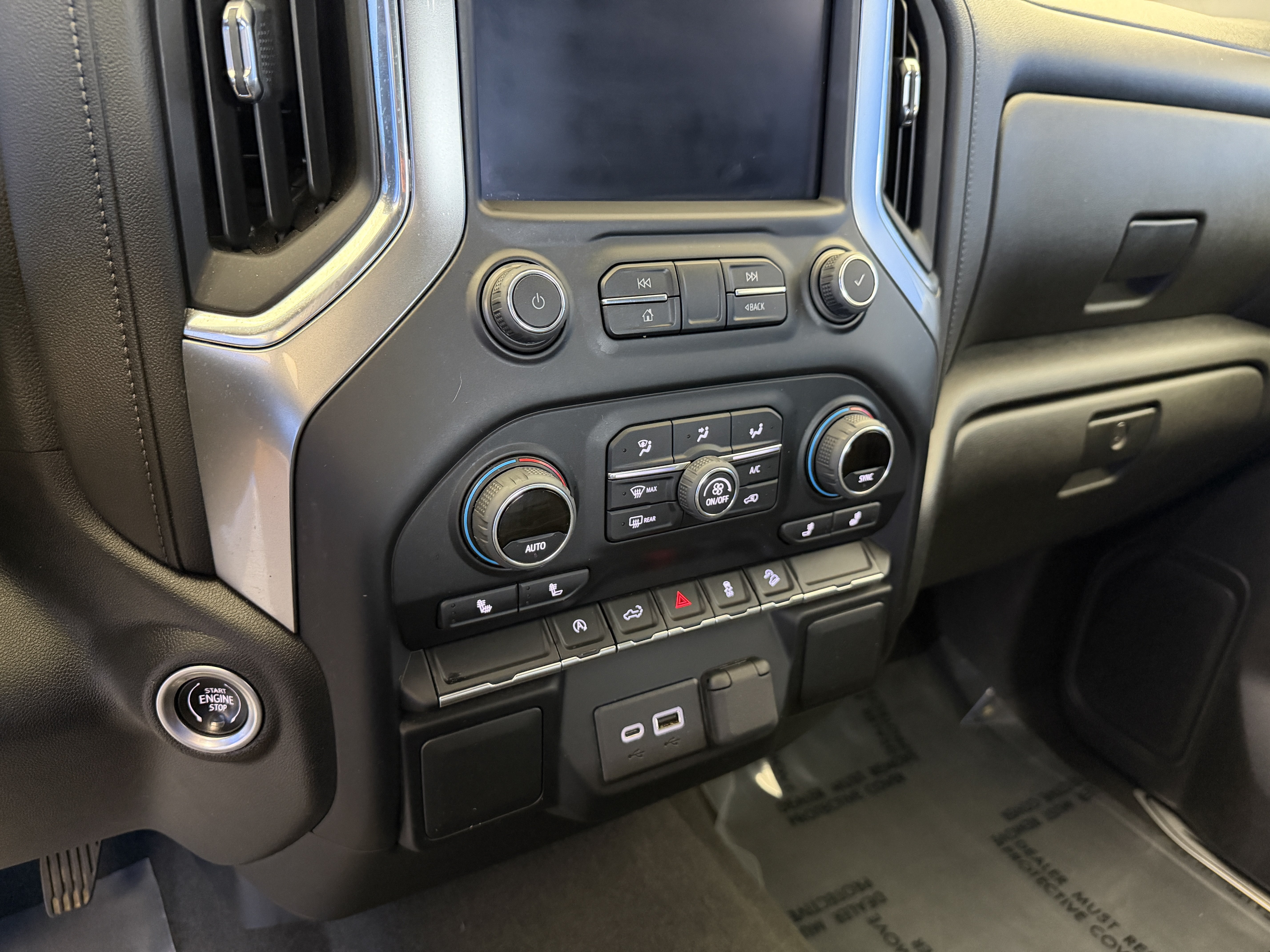Used 2022 Chevrolet Silverado 1500 LT AWD/4WD image 22