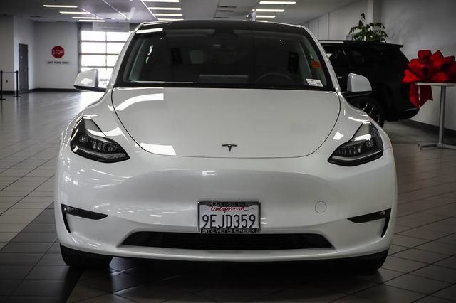 Used 2023 Tesla Model Y Long Range AWD/4WD image 4