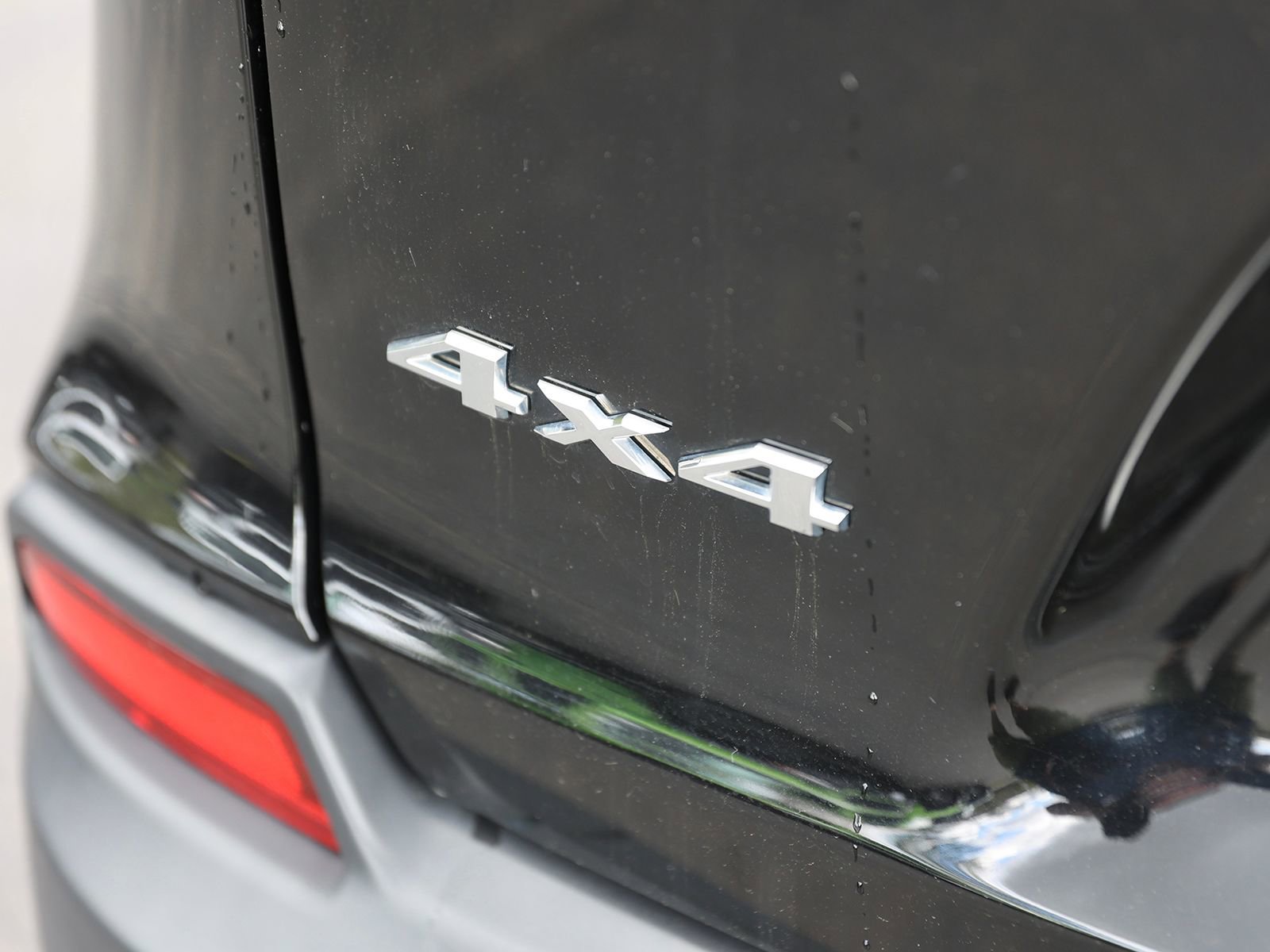 Used 2021 Jeep Cherokee Latitude Lux w/ Comfort/Convenience Group image 9