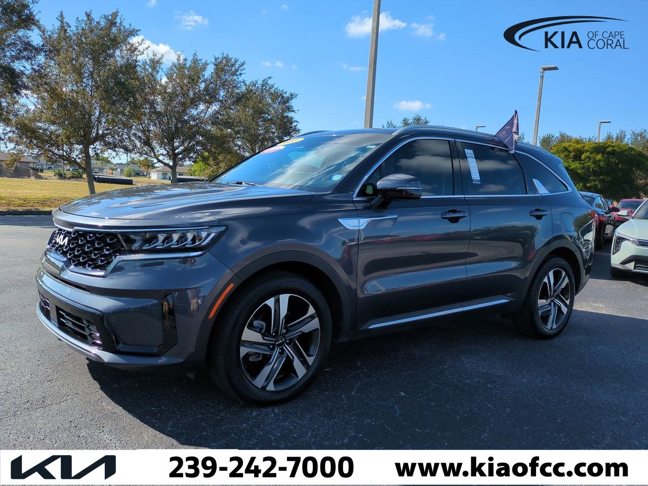 Certified 2023 Kia Sorento EX image 9