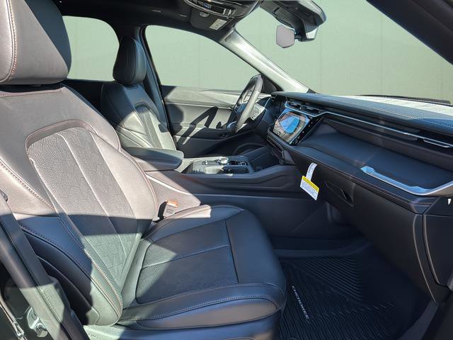 New 2026 Jeep Cherokee Overland w/ Trailer Tow Group image 41