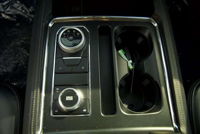 Certified 2024 Ford Expedition XLT AWD/4WD image 23