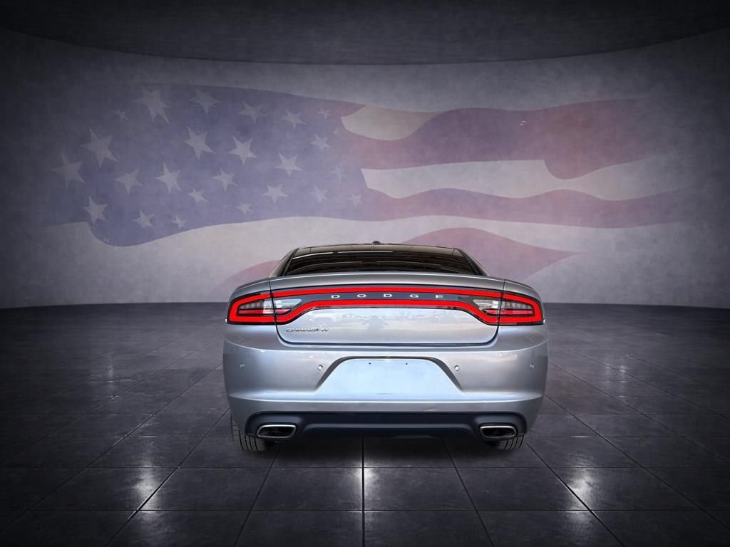 Used 2015 Dodge Charger SE w/ Popular Equipment Group RWD image 4