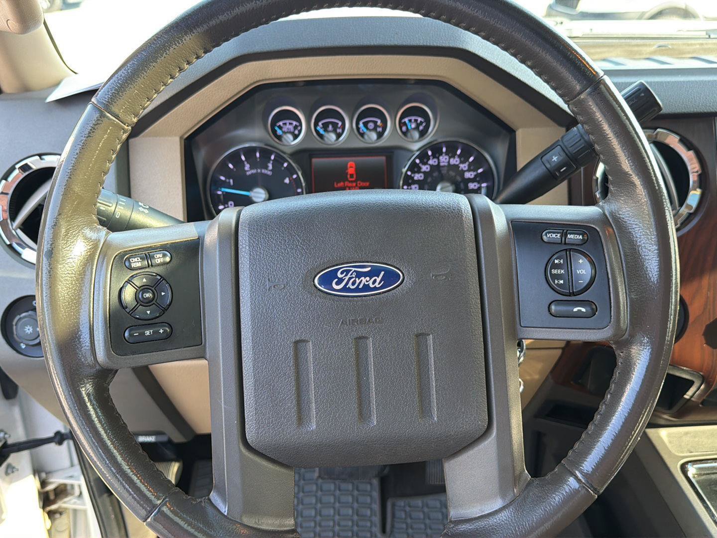 Used 2012 Ford F350 Lariat w/ Lariat Ultimate Pkg AWD/4WD image 19