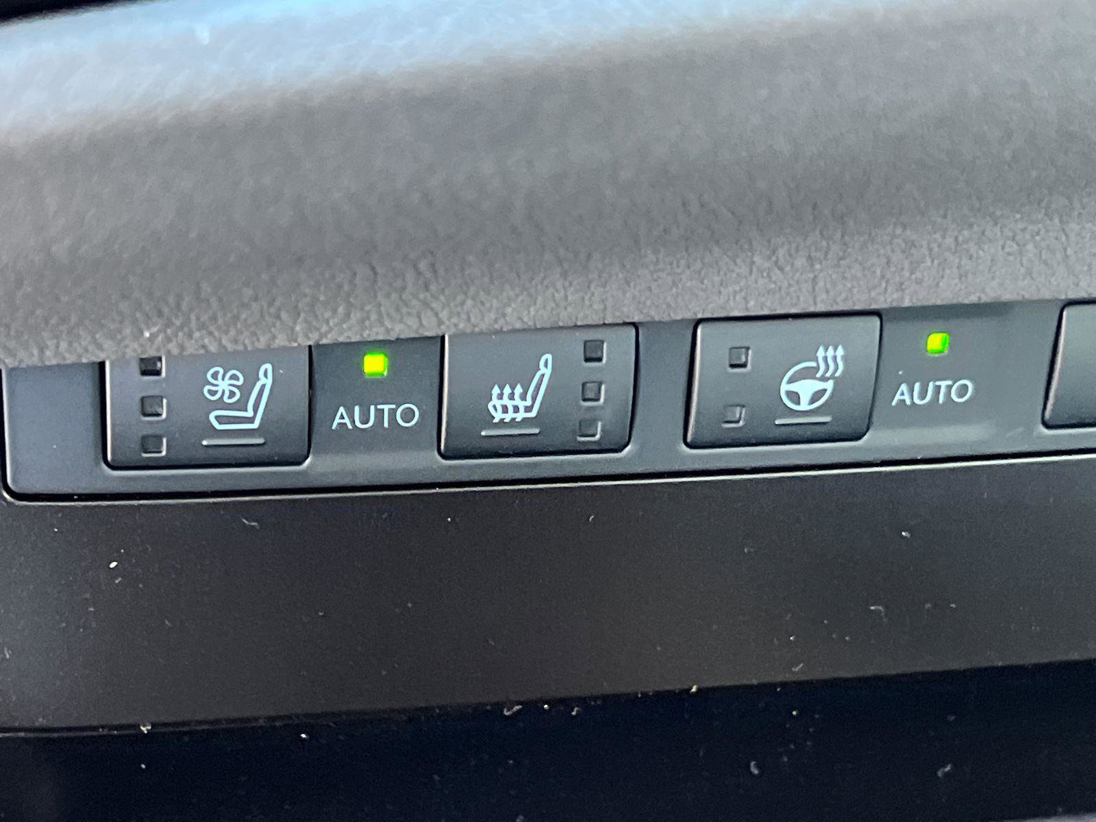 New 2025 Lexus ES 350 w/ Premium Package image 24