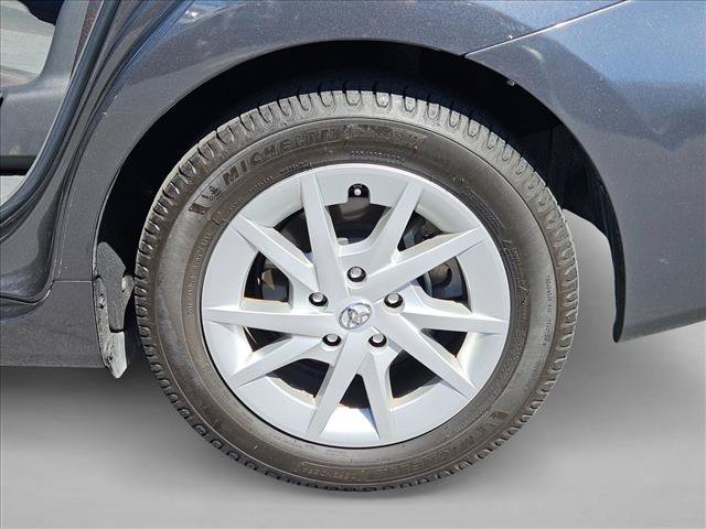 Used 2012 Toyota Prius V Three FWD image 22