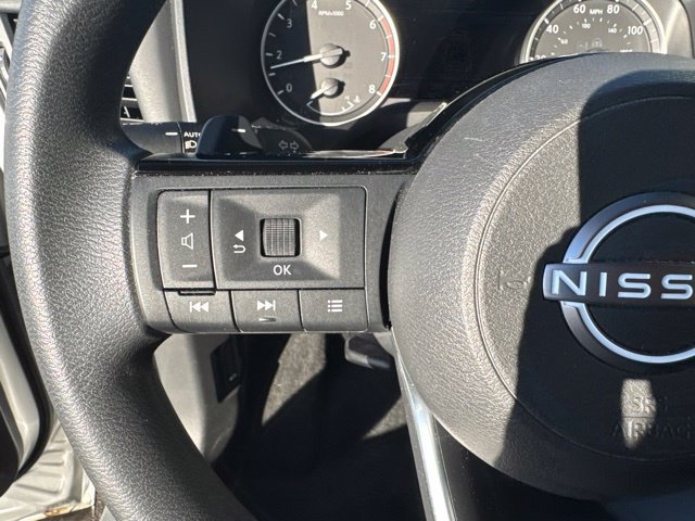 Used 2023 Nissan Rogue SV AWD/4WD image 13