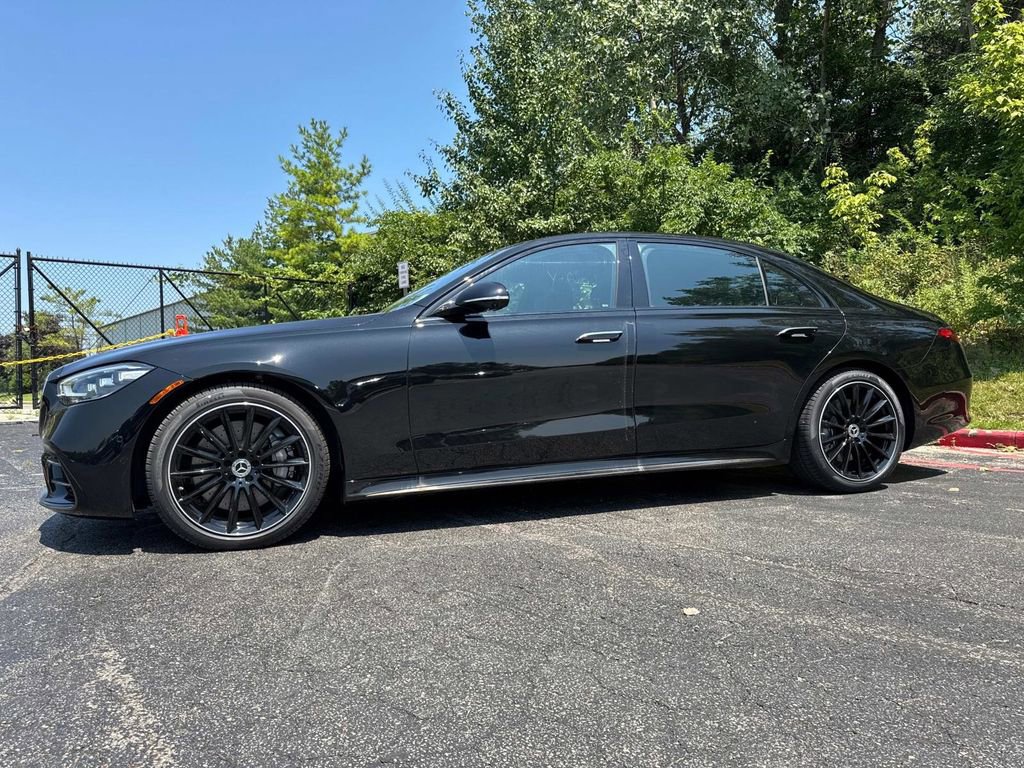 New 2025 Mercedes-Benz S 580 4MATIC Sedan video 2