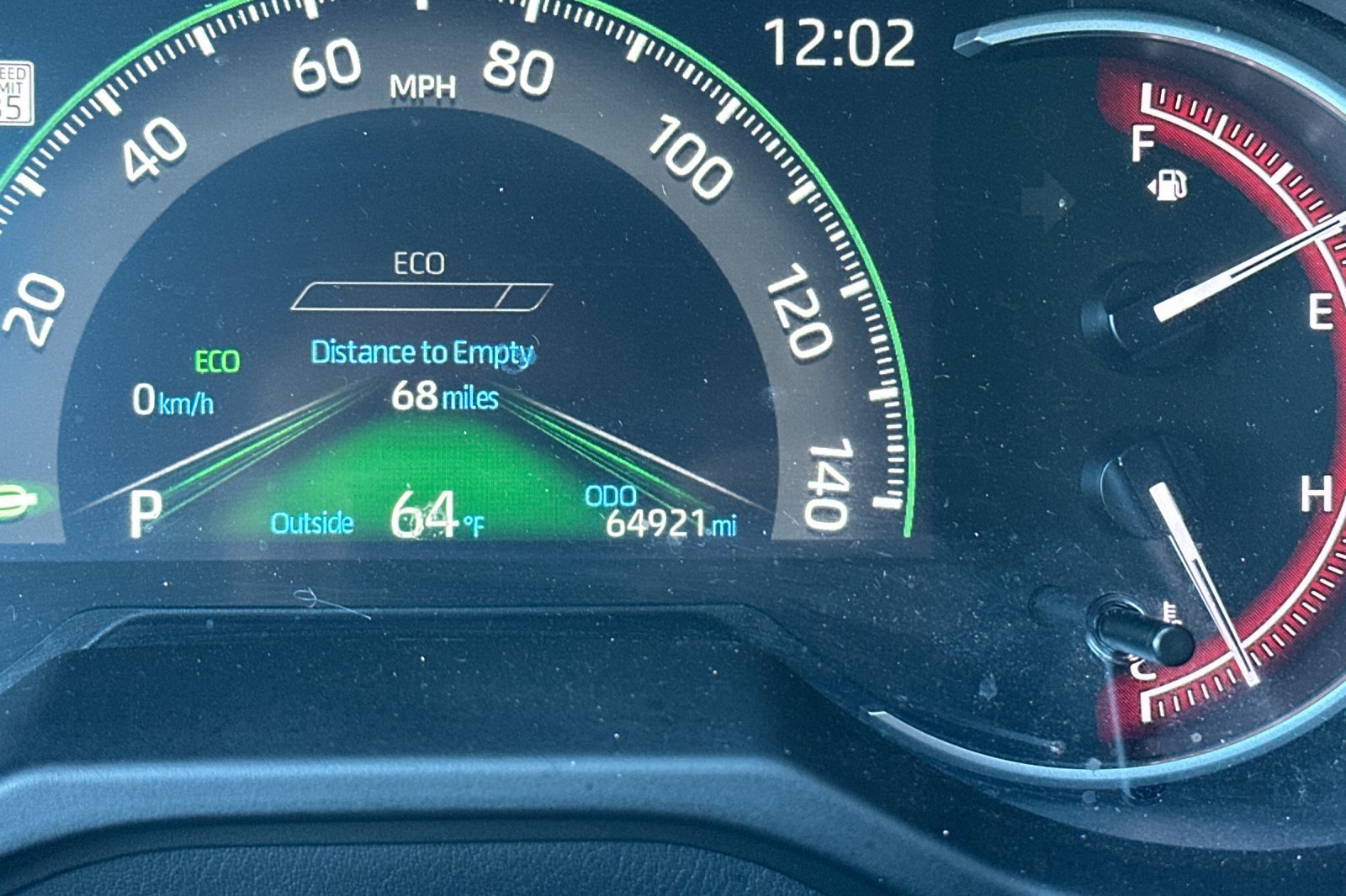 Used 2023 Toyota RAV4 LE image 24