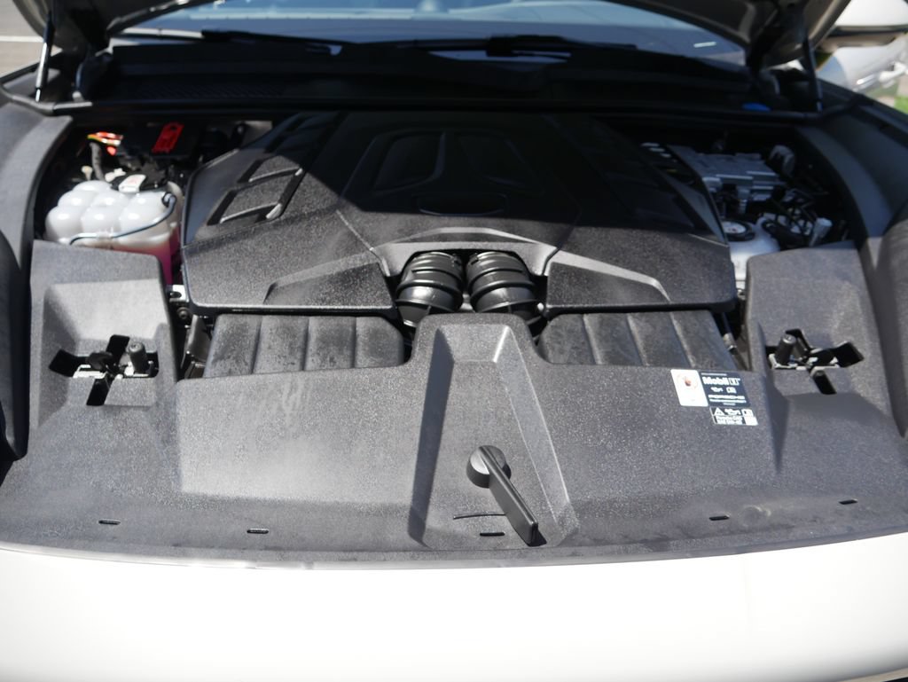 New 2026 Porsche Cayenne Turbo AWD/4WD image 12