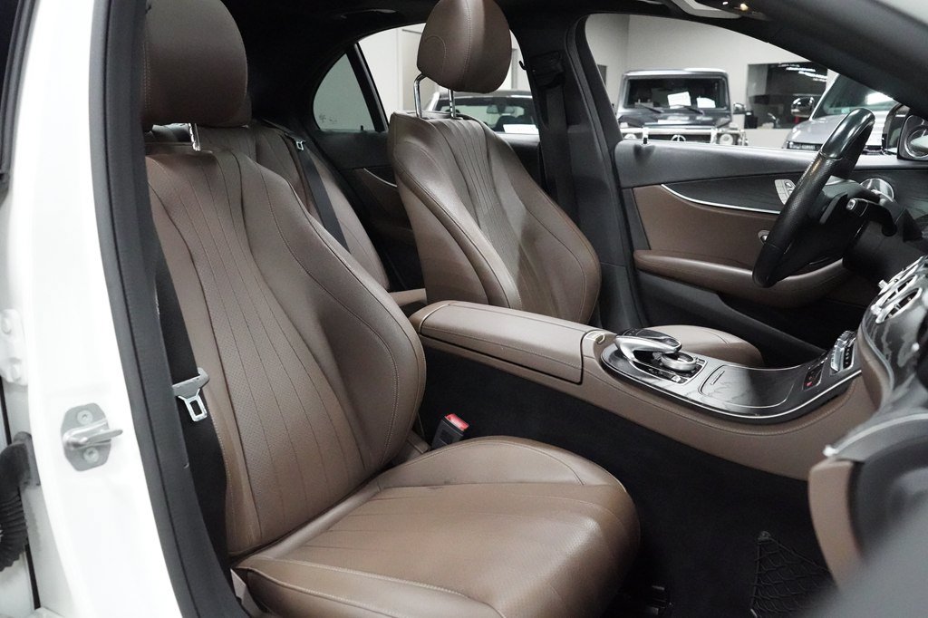 Used 2018 Mercedes-Benz E 300 w/ Premium 2 Package (Q02) image 35