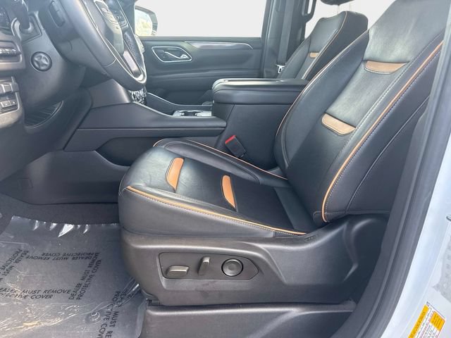Used 2023 GMC Yukon AT4 w/ AT4 Premium Plus Package AWD/4WD image 16