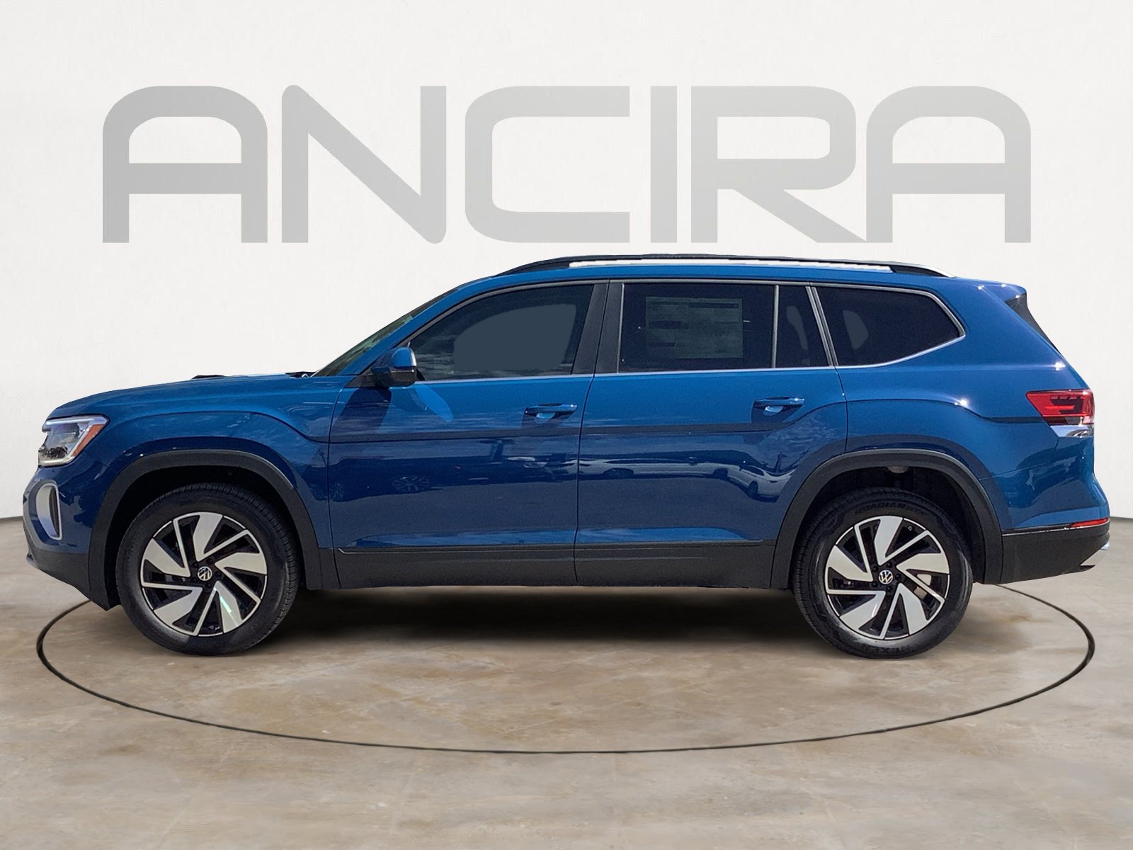 New 2025 Volkswagen Atlas SE image 5