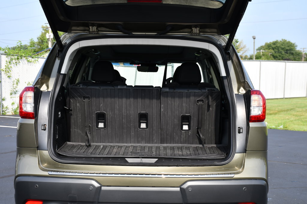Used 2024 Subaru Ascent Onyx Edition AWD/4WD image 32