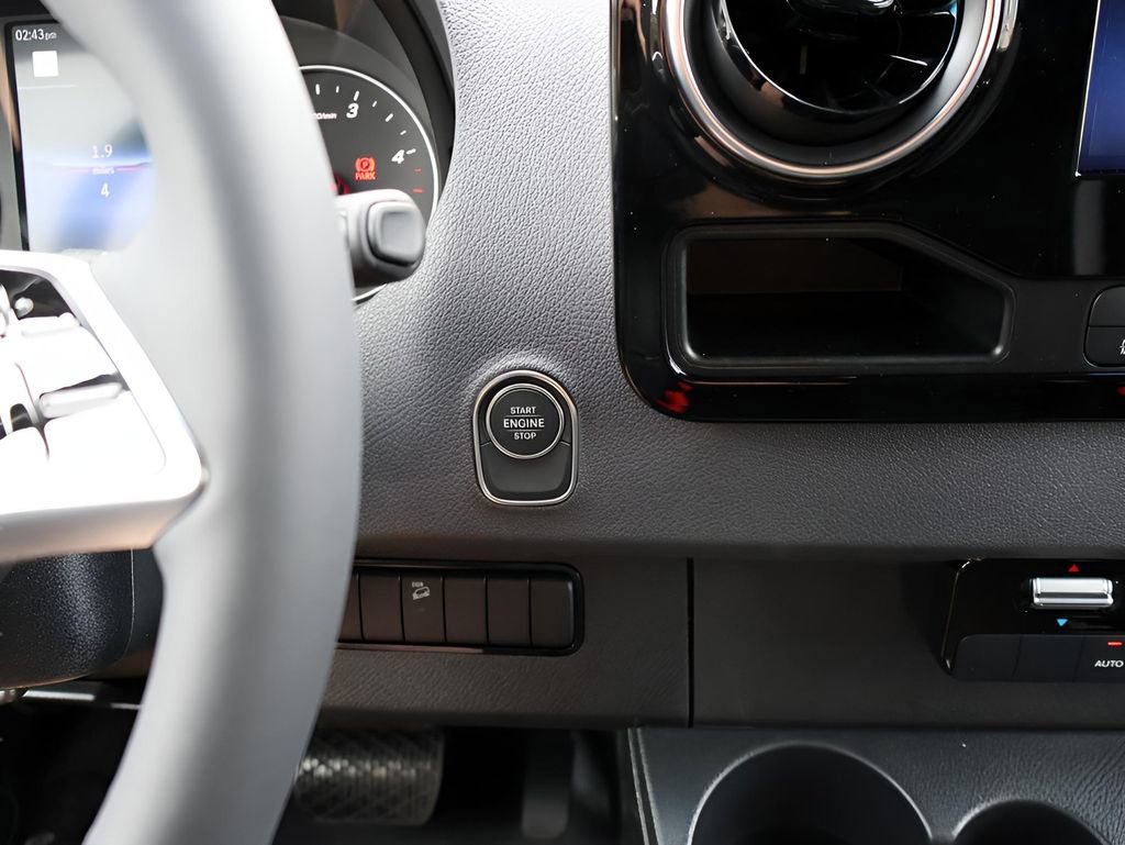 New 2026 Mercedes-Benz Sprinter 144 Cargo image 39