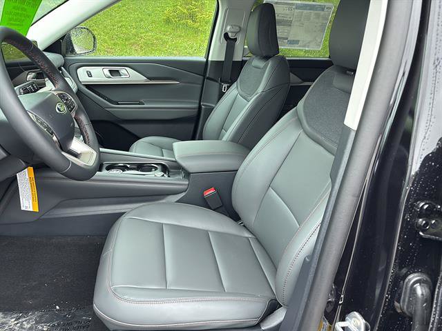 New 2026 Ford Explorer Active w/ Active Comfort Package AWD/4WD image 10