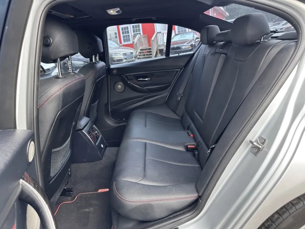 Used 2014 BMW ActiveHybrid 3 image 15