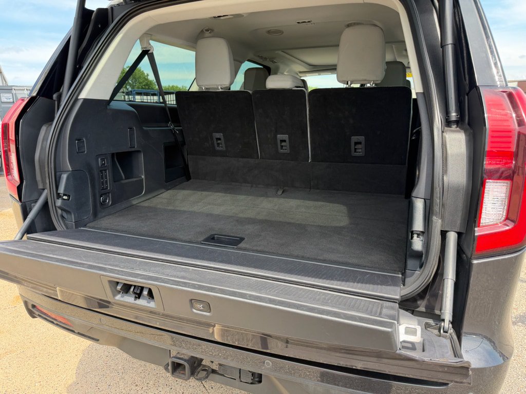 Used 2025 Ford Expedition Max Active AWD/4WD image 8