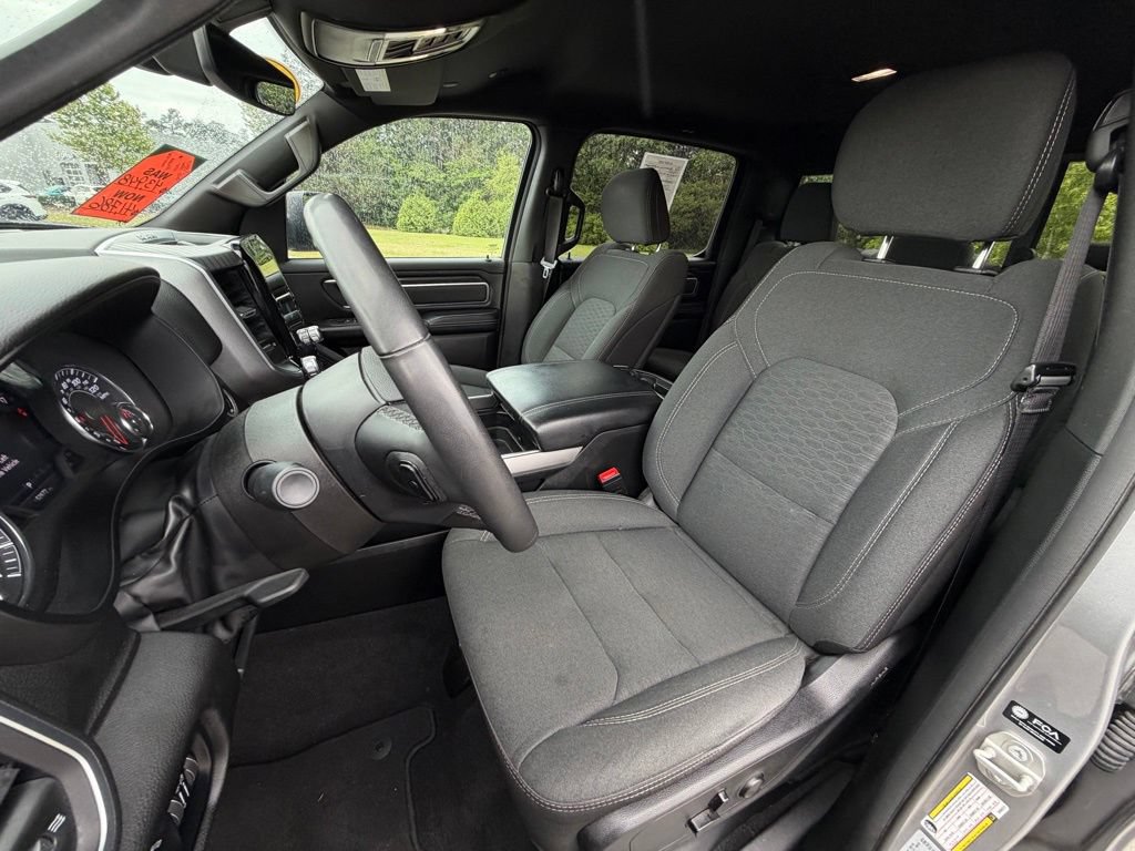 Used 2025 RAM 1500 Big Horn AWD/4WD image 11