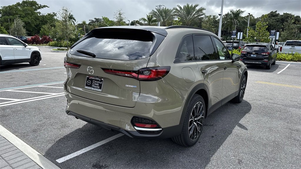 New 2025 MAZDA CX-70 Plug-In Hybrid w/ Premium Pkg image 4