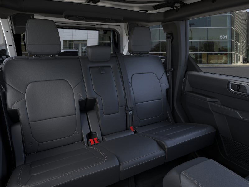 New 2025 Ford Bronco Badlands image 11