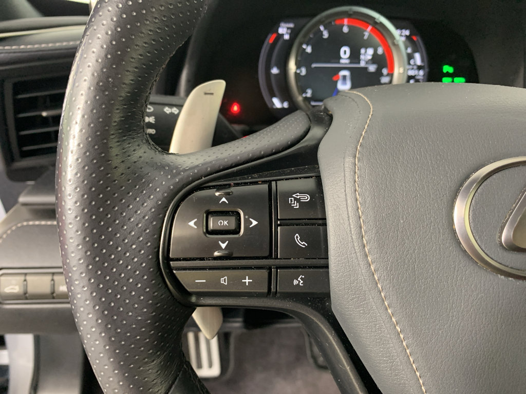 Used 2018 Lexus LC 500 Coupe w/ Sport Package RWD image 19